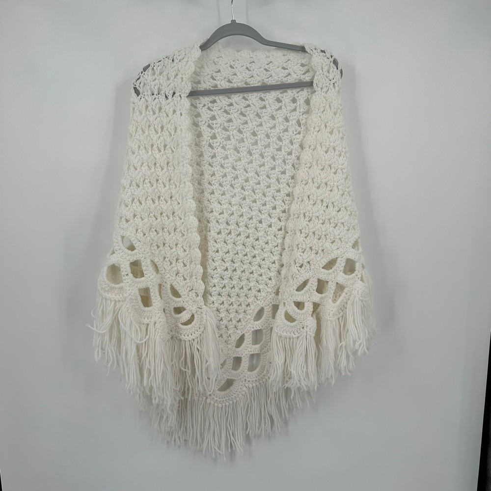 Womens Vintage Handmade Crochet Shawl OS Shabby Chic Cottagecore Fringe Wrap